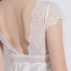 Fabricación de encaje blanco recortado sin mangas corto vestido camisero de seda de morera para novia a granel